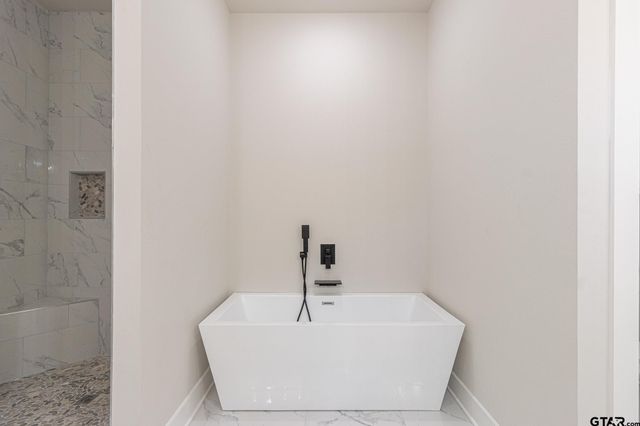 3928 Hogan Dr, Tyler, TX 75709