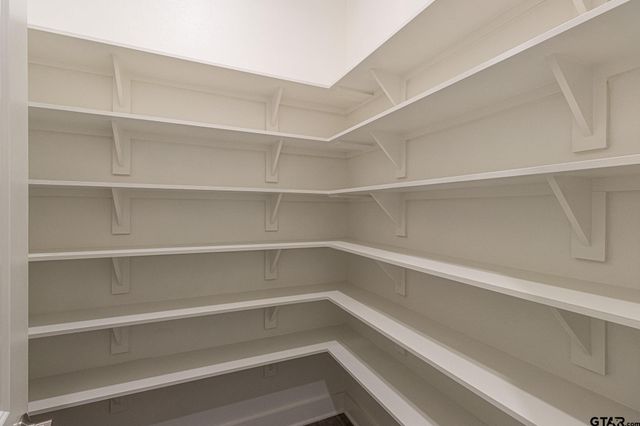 3928 Hogan Dr, Tyler, TX 75709