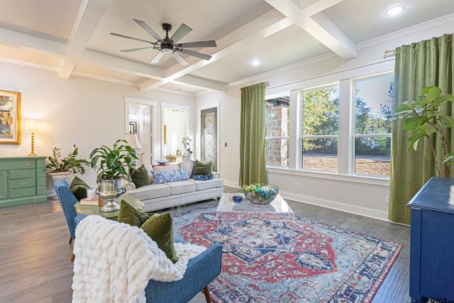 3928 Hogan Dr, Tyler, TX 75709