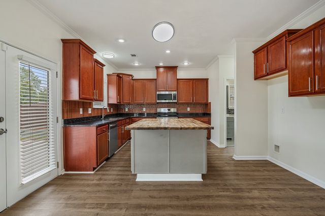28 Trafford Trail, Phenix City, AL 36870