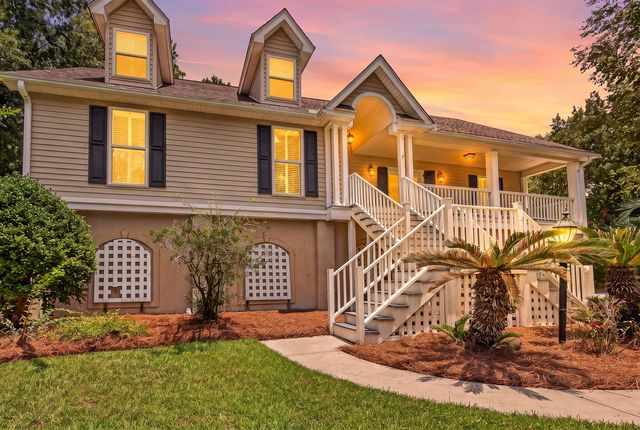 200 Castle Harbor Drive, Summerville, SC 29483