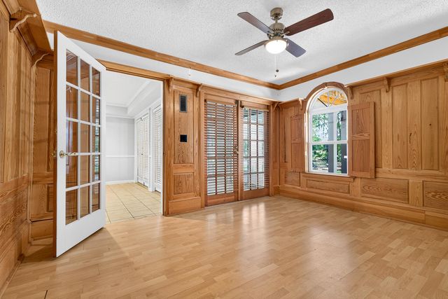 200 Castle Harbor Drive, Summerville, SC 29483