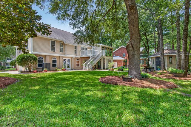 200 Castle Harbor Drive, Summerville, SC 29483