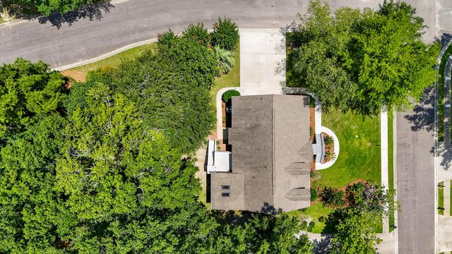 200 Castle Harbor Drive, Summerville, SC 29483