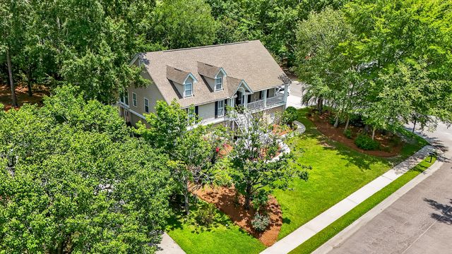 200 Castle Harbor Drive, Summerville, SC 29483