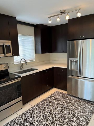 901 NW 22nd Ct 0, Miami, FL 33125