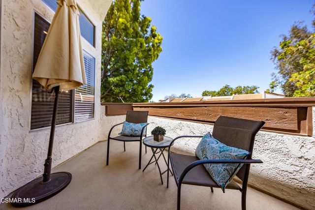 1736 Sinaloa Road 427, Simi Valley, CA 93065