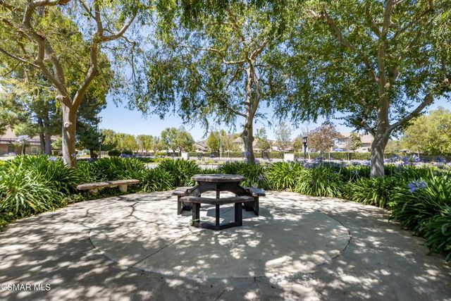 1736 Sinaloa Road 427, Simi Valley, CA 93065