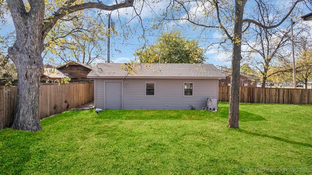 408 E Cherokee Street, Marietta, OK 73448