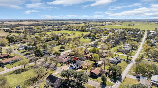 408 E Cherokee Street, Marietta, OK 73448