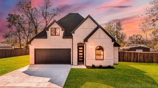408 E Cherokee Street, Marietta, OK 73448