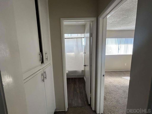 1259 E Ohio Ave, Escondido, CA 92027