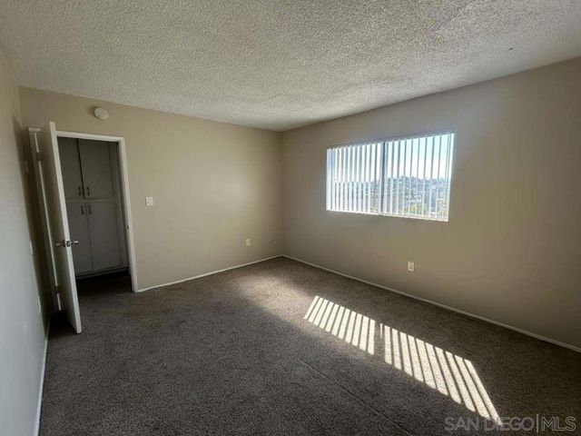 1259 E Ohio Ave, Escondido, CA 92027