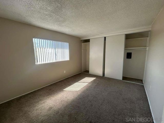 1259 E Ohio Ave, Escondido, CA 92027