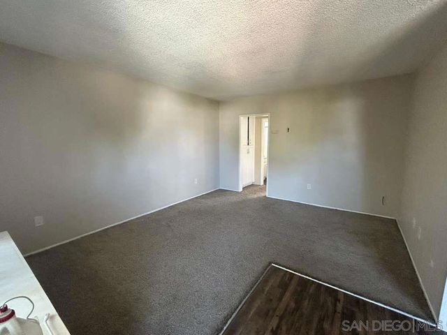 1259 E Ohio Ave, Escondido, CA 92027