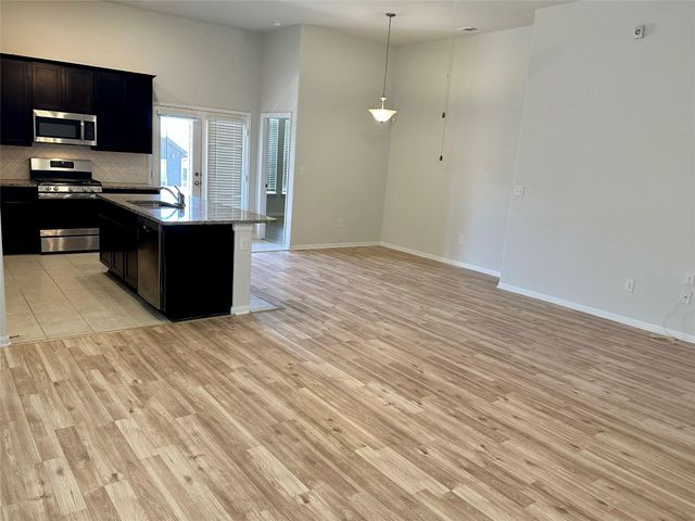 1003 Cherrystone LOOP, Buda, TX 78610