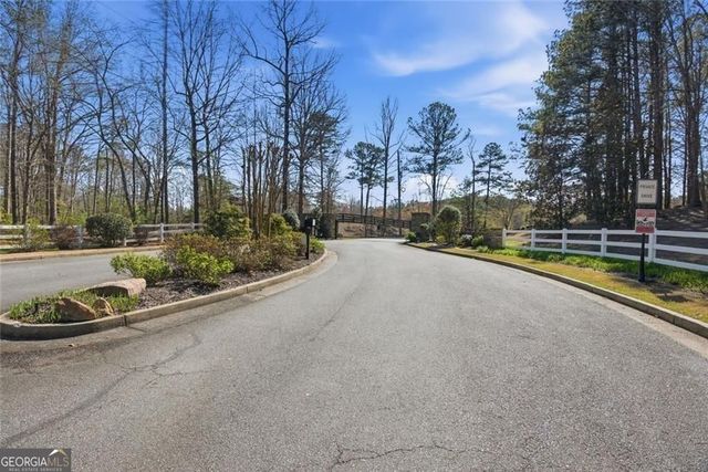 10 Clydesdale Trail, White, GA 30184