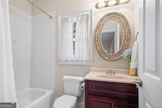 10 Clydesdale Trail, White, GA 30184