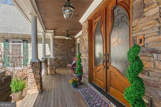 10 Clydesdale Trail, White, GA 30184