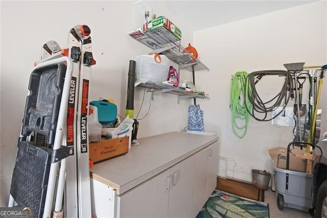 10 Clydesdale Trail, White, GA 30184