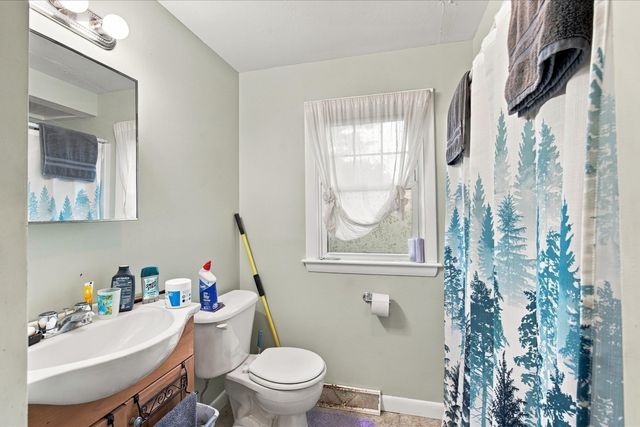580 Crescent St, East Bridgewater, MA 02333