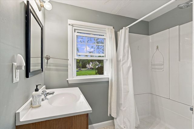 580 Crescent St, East Bridgewater, MA 02333