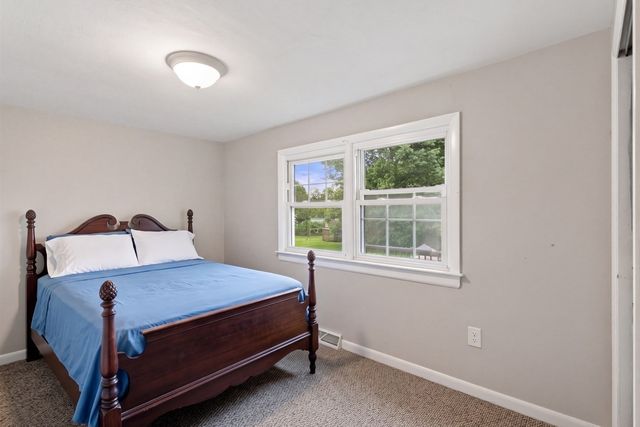580 Crescent St, East Bridgewater, MA 02333