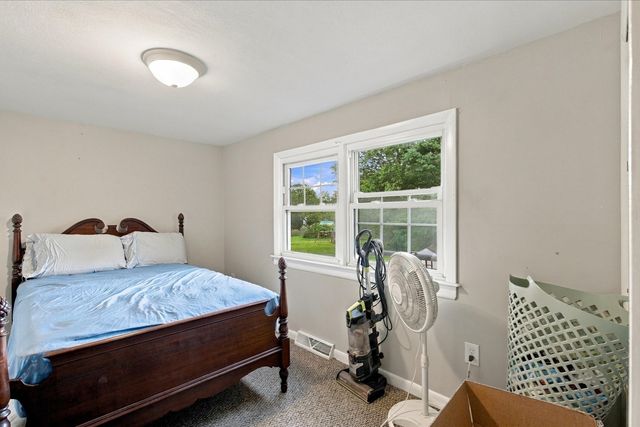 580 Crescent St, East Bridgewater, MA 02333