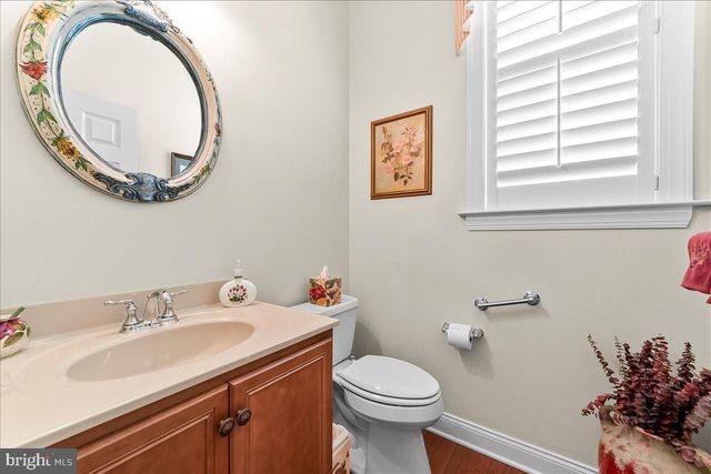 818 WOODS END CT, Collegeville, PA 19426