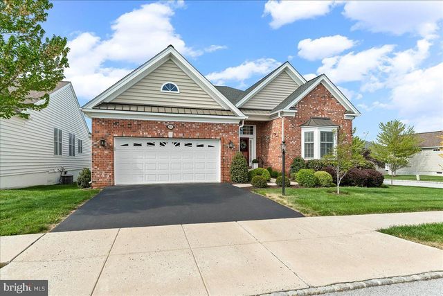 818 WOODS END CT, Collegeville, PA 19426