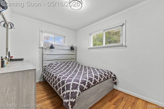 6640 Norborne Avenue, Dearborn Heights, MI 48127