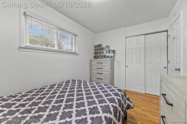 6640 Norborne Avenue, Dearborn Heights, MI 48127