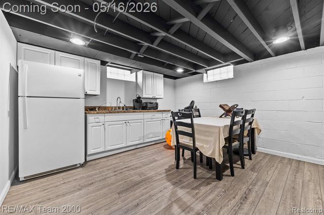 6640 Norborne Avenue, Dearborn Heights, MI 48127