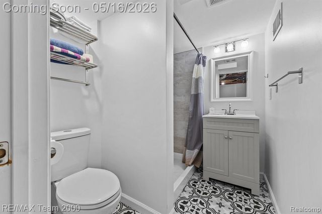 6640 Norborne Avenue, Dearborn Heights, MI 48127
