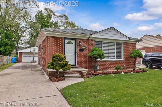 6640 Norborne Avenue, Dearborn Heights, MI 48127
