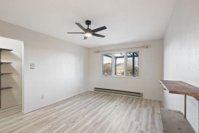 102 Black Walnut, Alpine, TX 79830