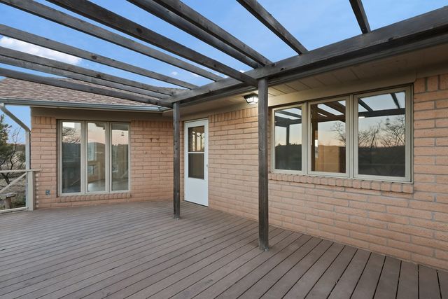 102 Black Walnut, Alpine, TX 79830