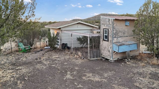102 Black Walnut, Alpine, TX 79830