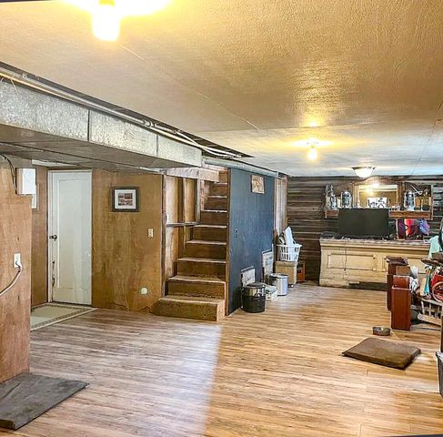 260 N E Street, Lexington, OR 97839