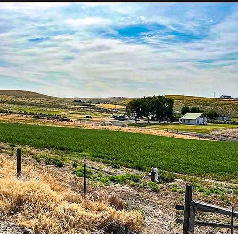 260 N E Street, Lexington, OR 97839