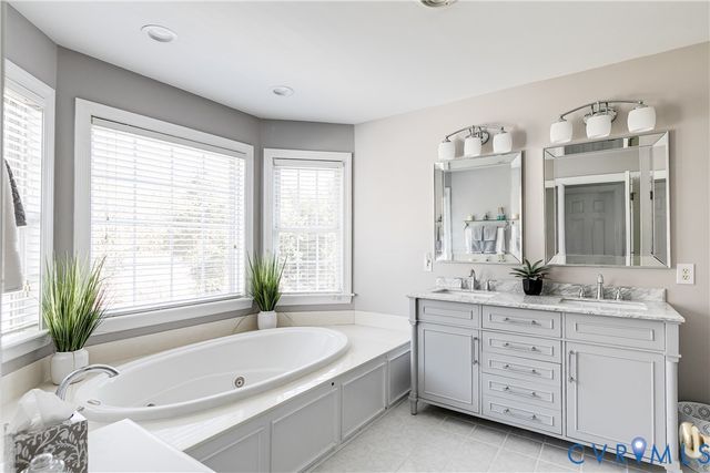 18512 Willoughby Heights Ln, Rockville, VA 23146
