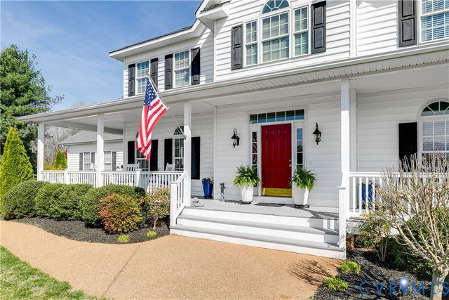 18512 Willoughby Heights Ln, Rockville, VA 23146