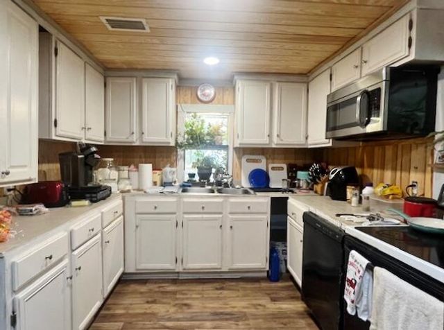 58 Hankins Road, Freeport, FL 32439