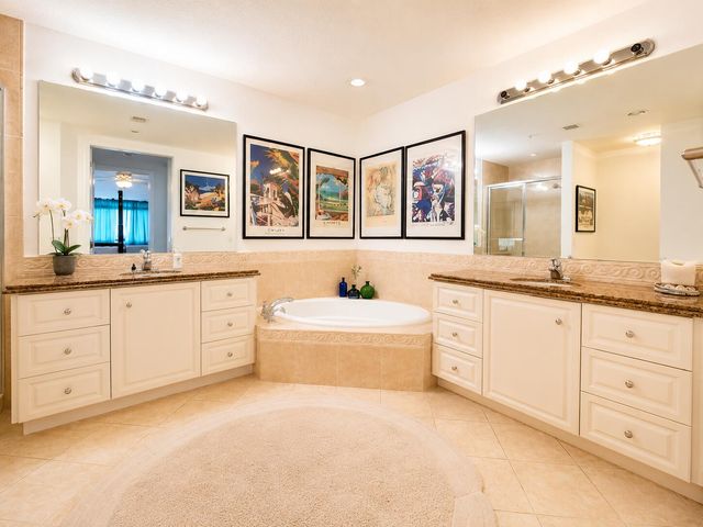 26 Harbour Isle Drive W 303, Fort Pierce, FL 34949