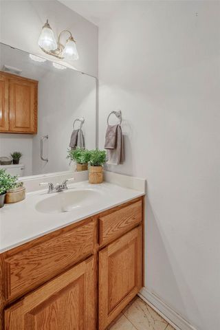 1110 Cr 439, Dime Box, TX 77853