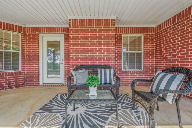 1110 Cr 439, Dime Box, TX 77853