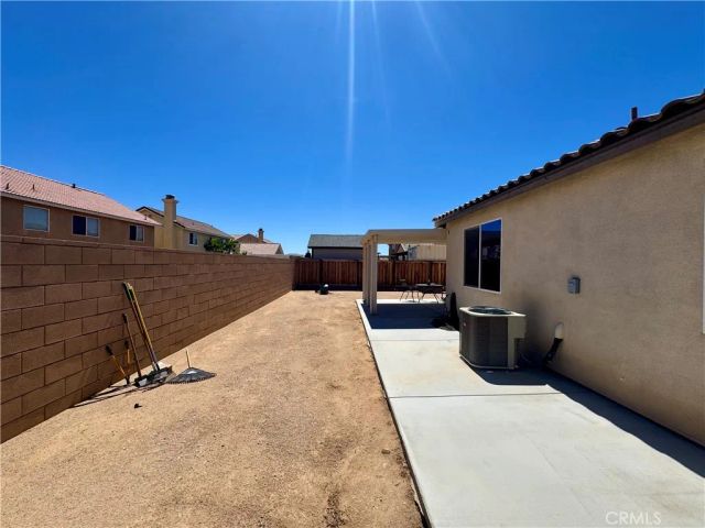 9247 Barnwood, Hesperia, CA 92344