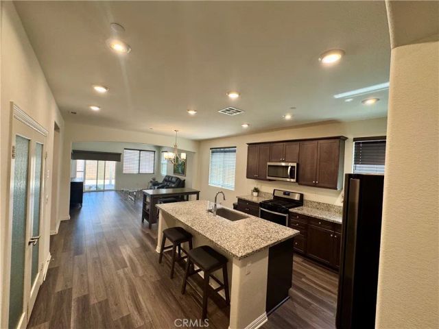 9247 Barnwood, Hesperia, CA 92344