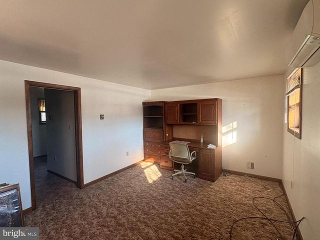 3189 POWELLS VALLEY RD, Halifax, PA 17032