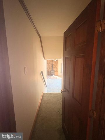 3189 POWELLS VALLEY RD, Halifax, PA 17032